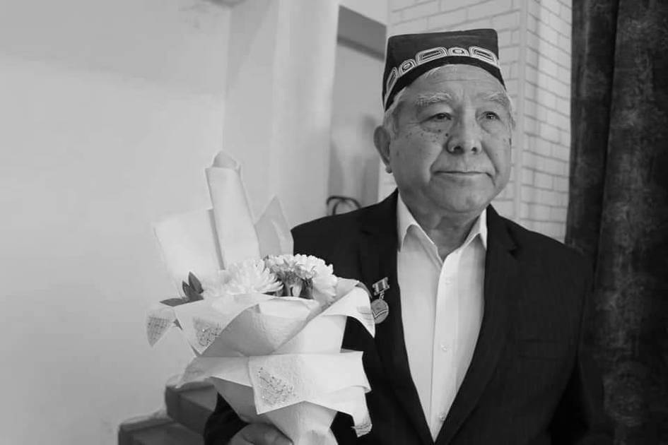 Shoir va tarjimon Qamchibek Kenja 80 yoshida vafot etdi